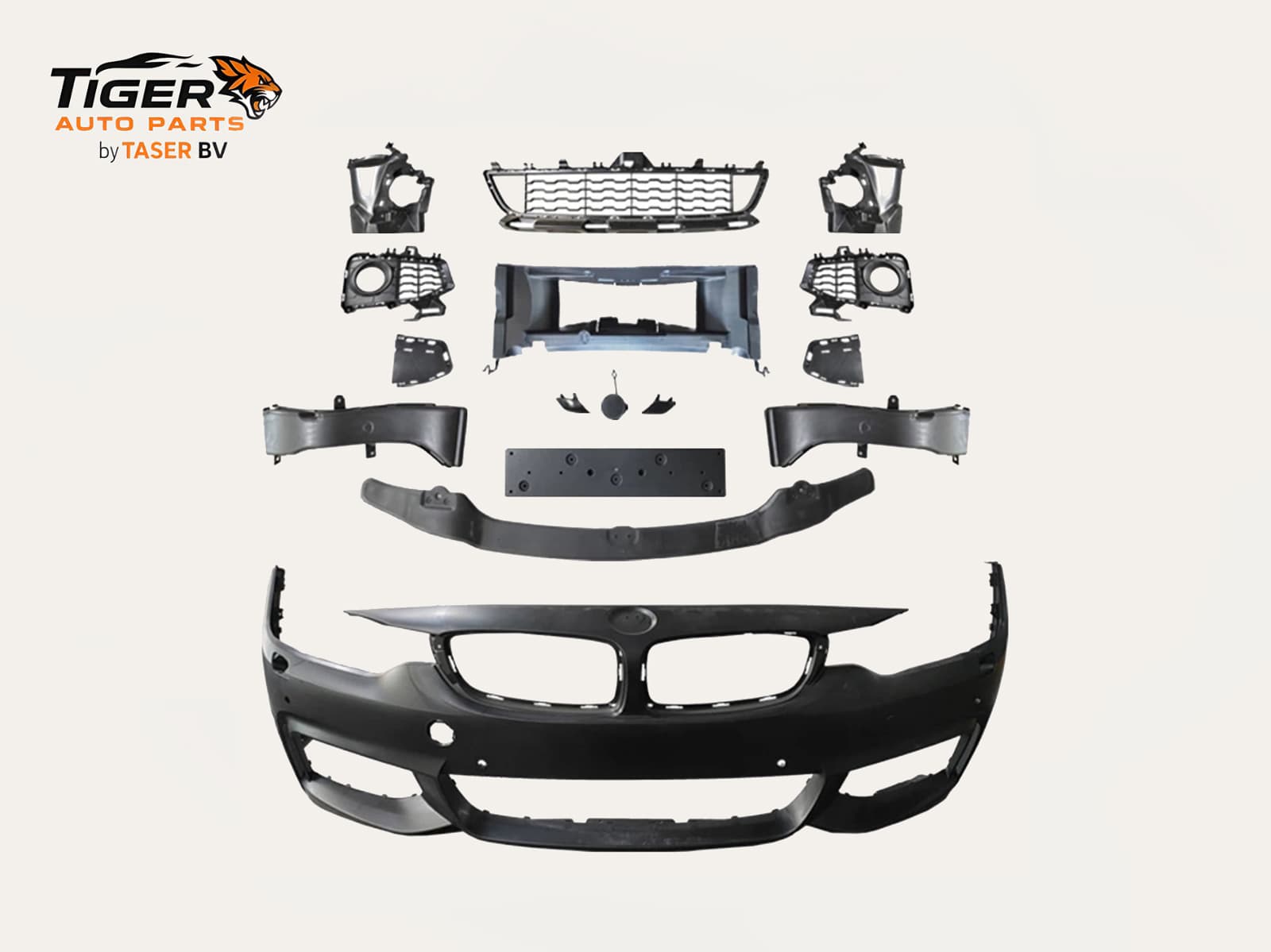 BMW 4-SERIE F36 14-20 VOORBUMPER M-TECH MET KOPLAMPSPROEIERS EN PARKEERSENSOR-GATEN