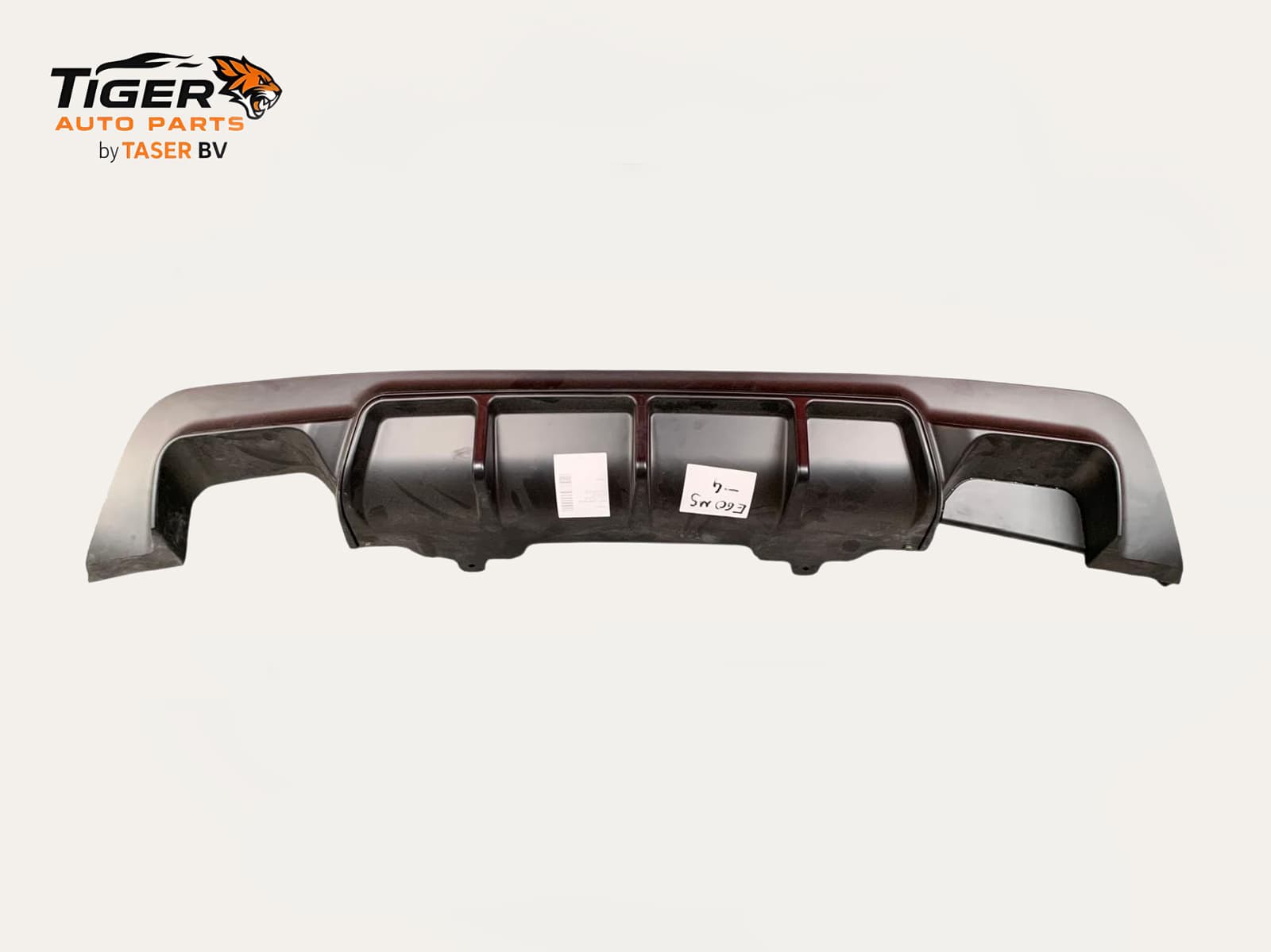 BMW E60 / E61 achterbumper diffuser performance stijl